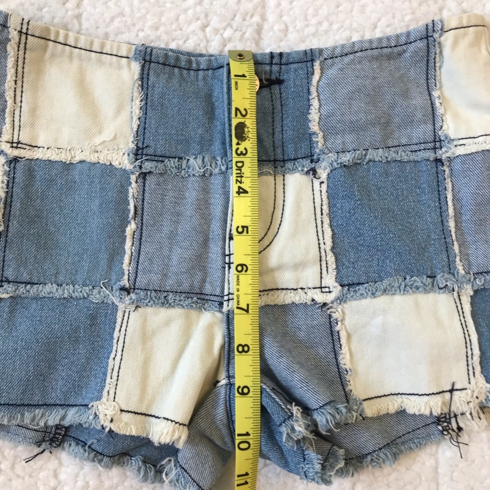 BDG patchwork Jean shorts - Picture 7 of 11